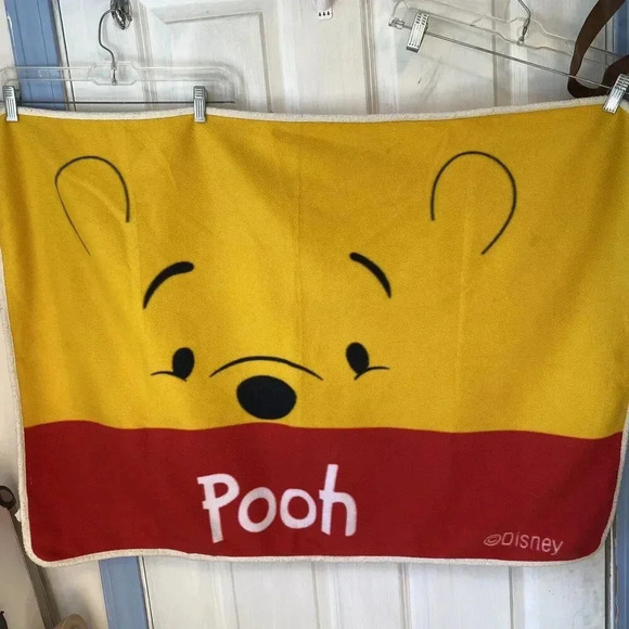Vintage Winnie The Pooh Baby Flannel Blanket Towel/ Bedding Disney 36x26 - Picture 1 of 8
